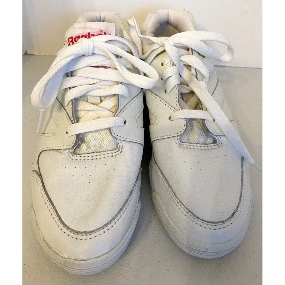 Reebok Womens Size 6.5 White Sneakers‎ Y2K